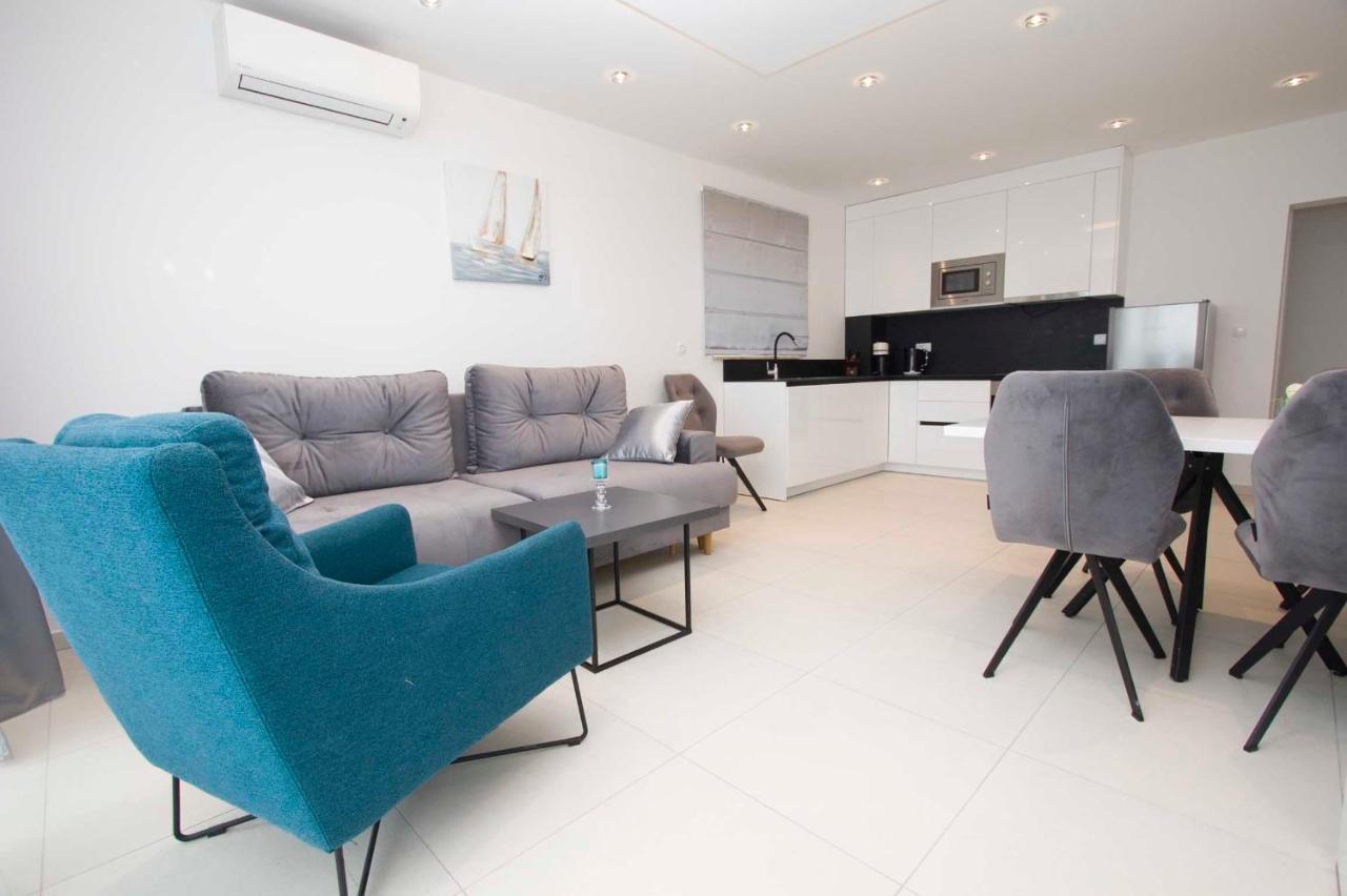 Blue Apartma