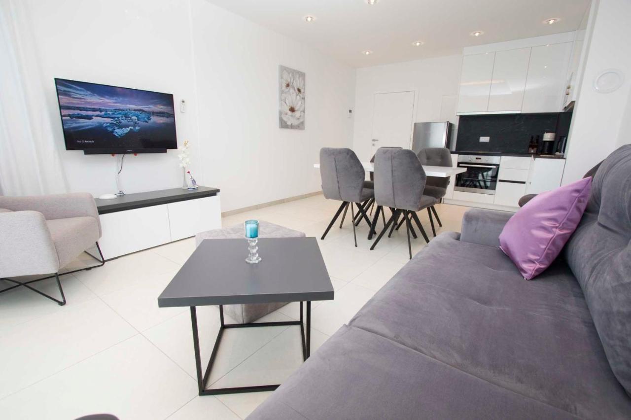 Apartma Blue